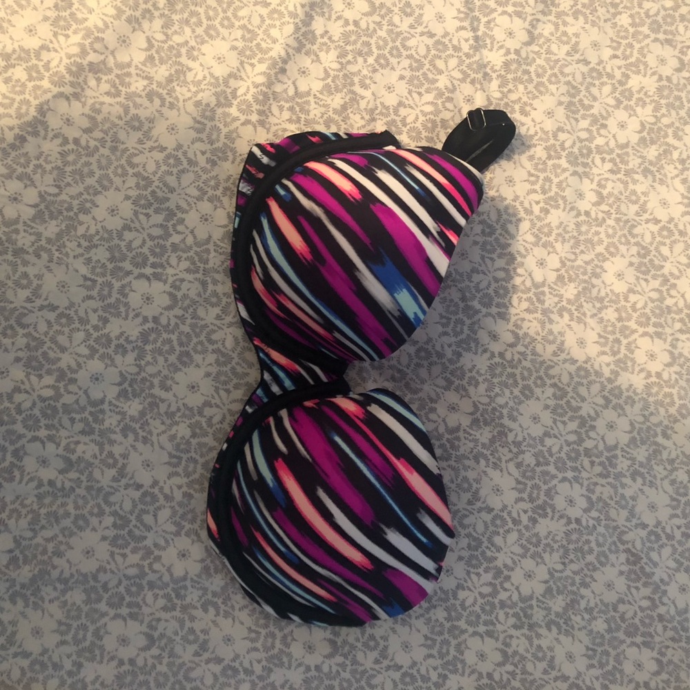PINK 32D bra
